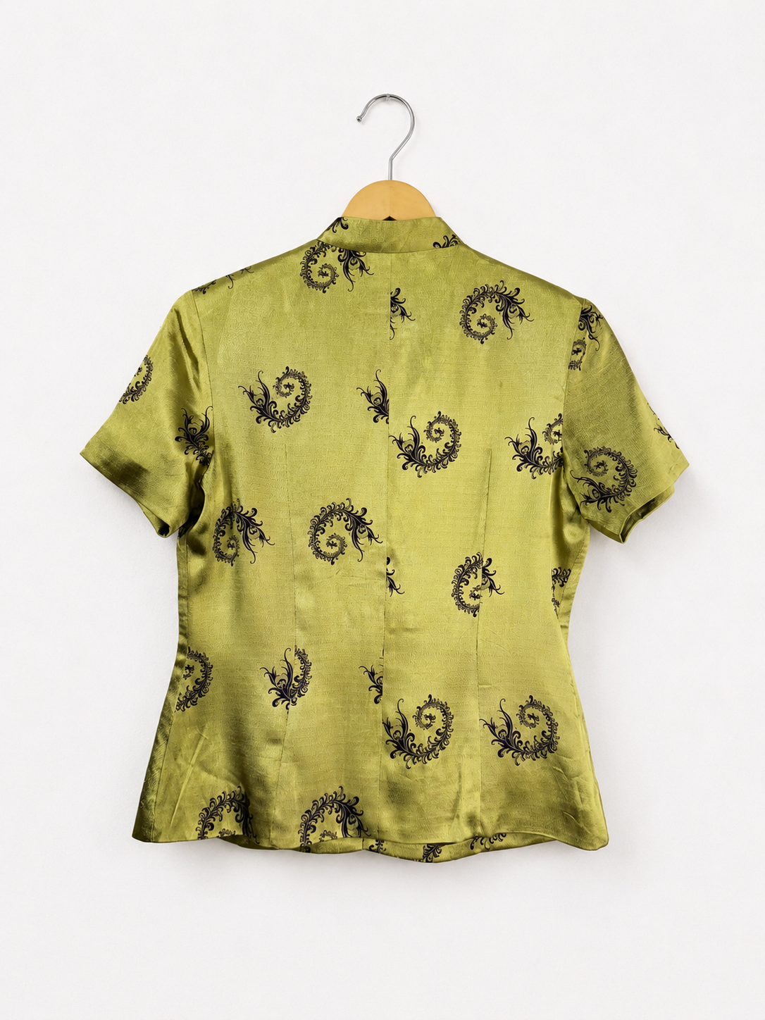 Vintage Paisley Mandarin Collar Frog Closure Shaket