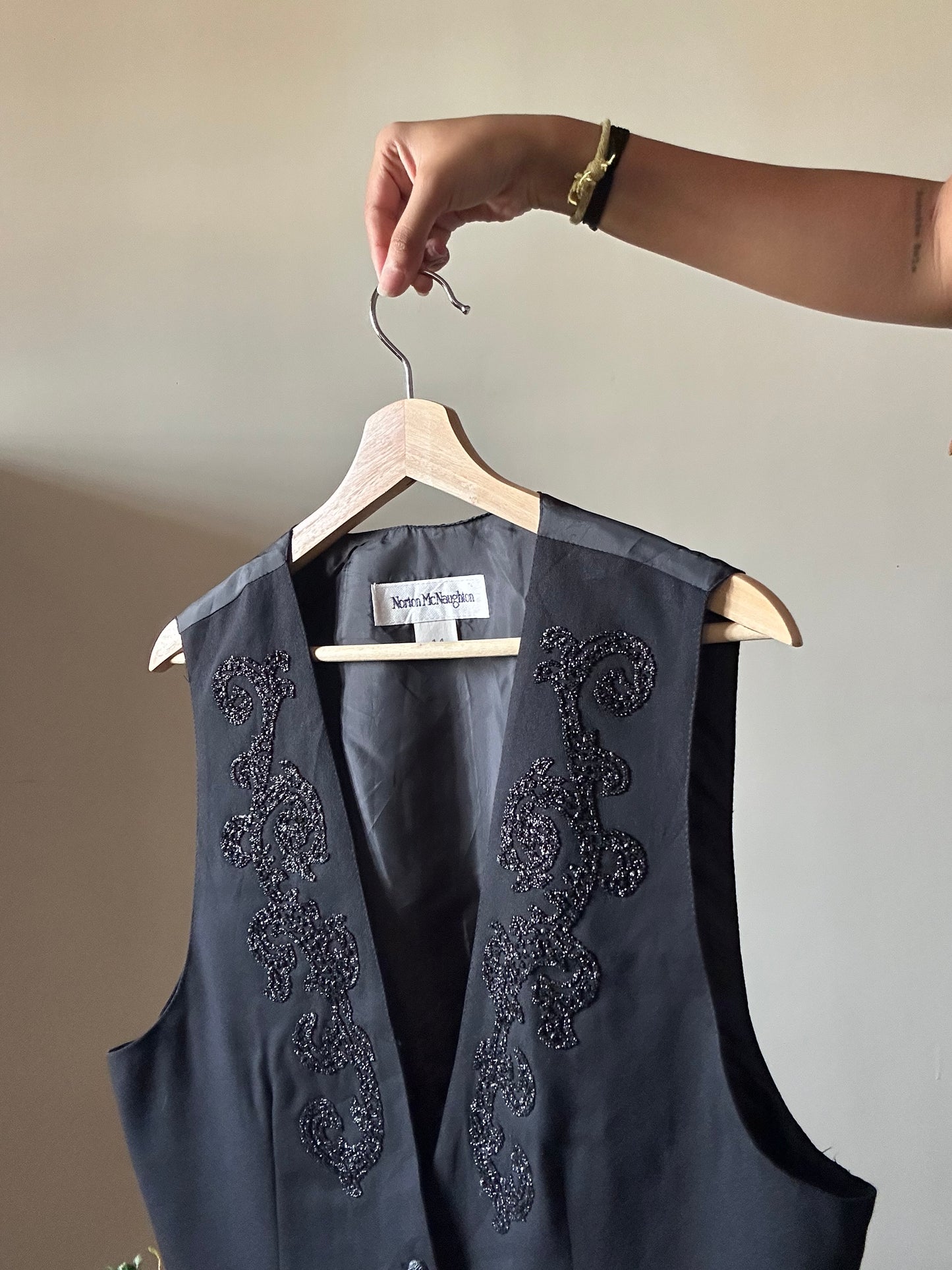 Norton McNaughton Vintage 3D Print Detail Vest
