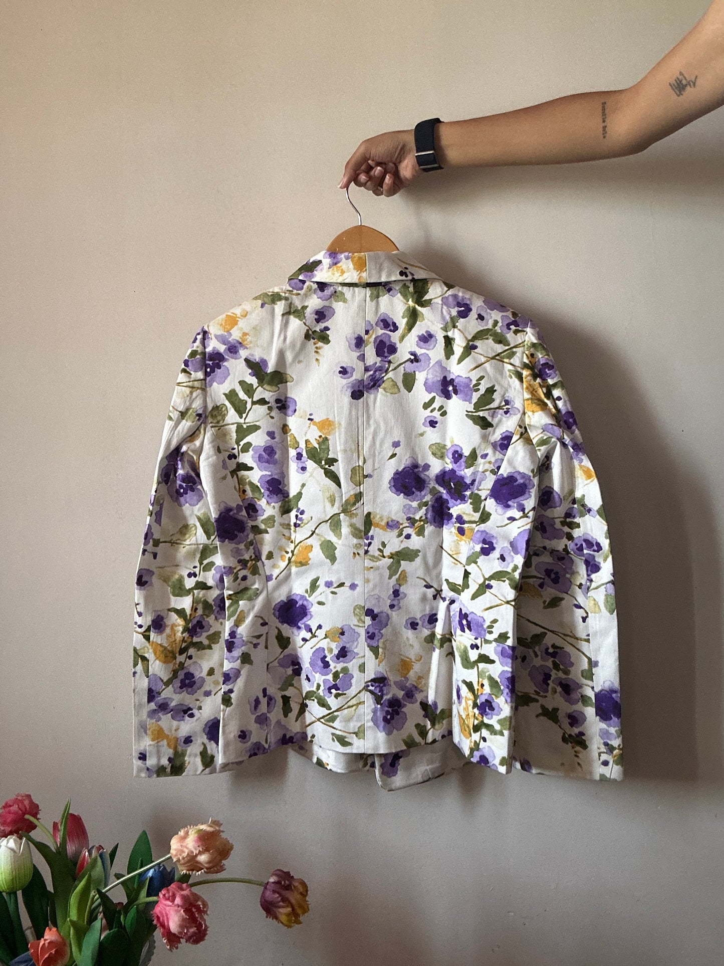 Vintage Isabella DeMarco Floral Water Colour Print Blazer With Single Hook Closer