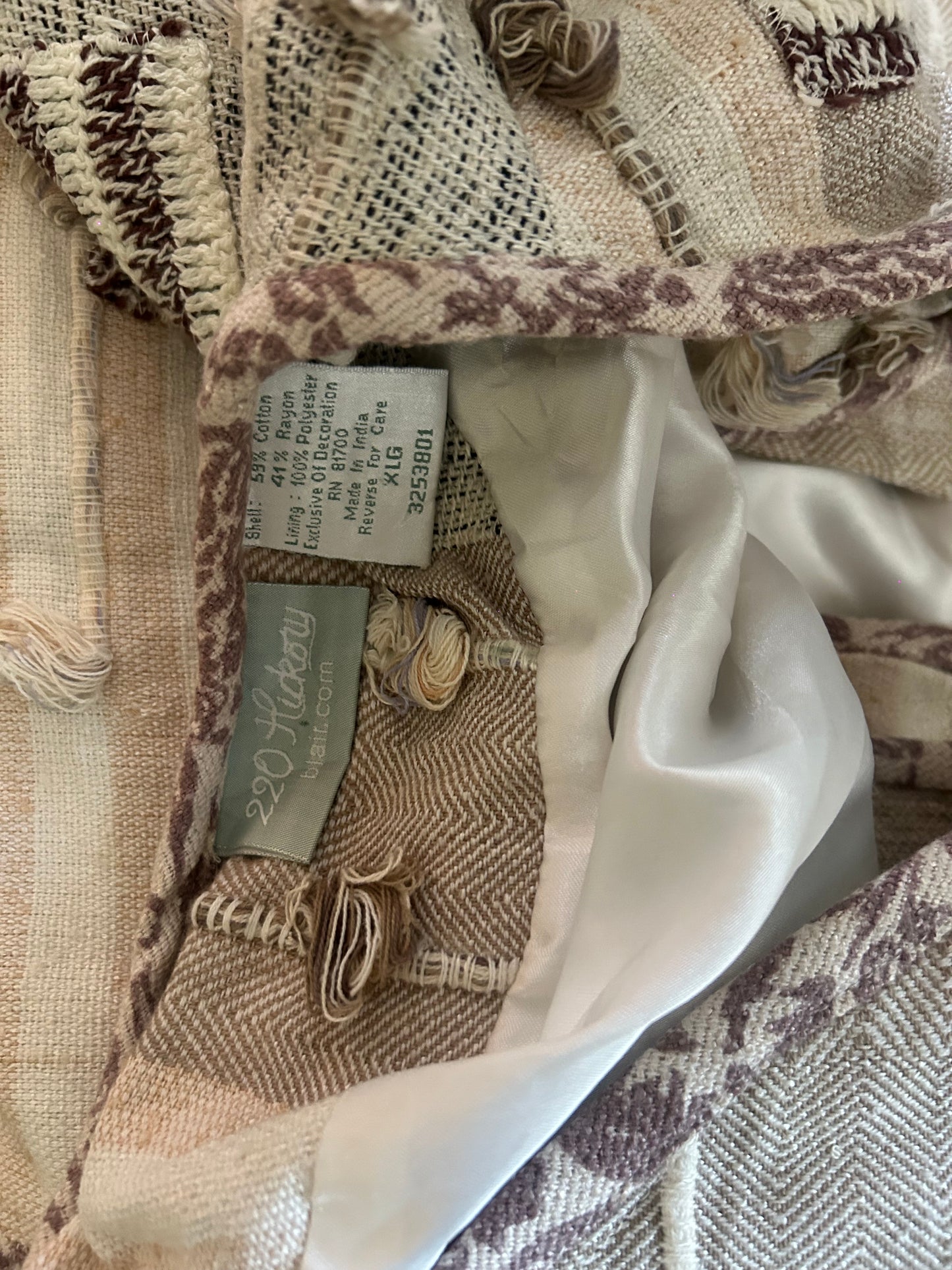 Vintage 220 Hickoy All Weaved and Embroidered Shaket