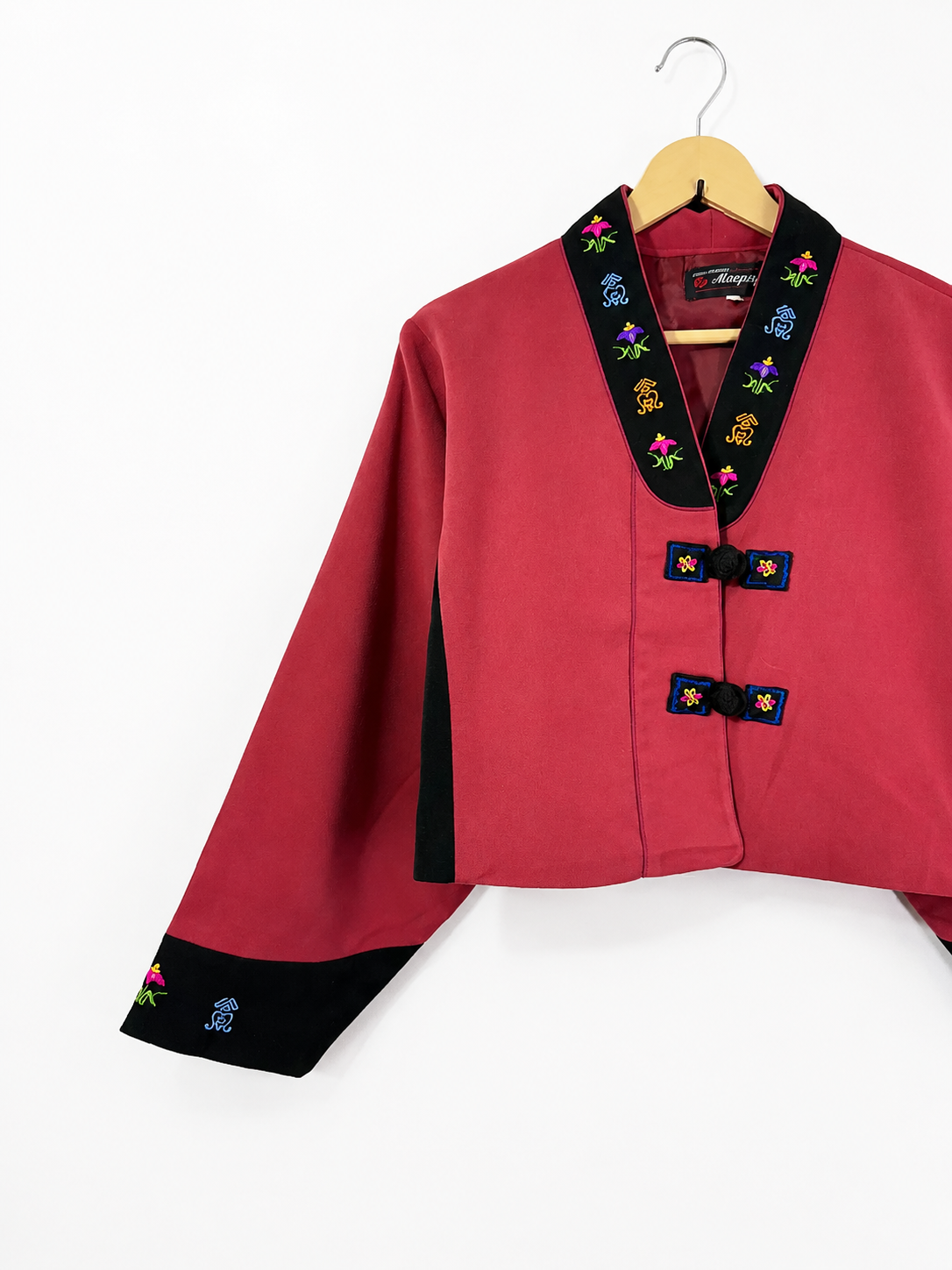 Vintage Korean Embroidered Cropped Shaket