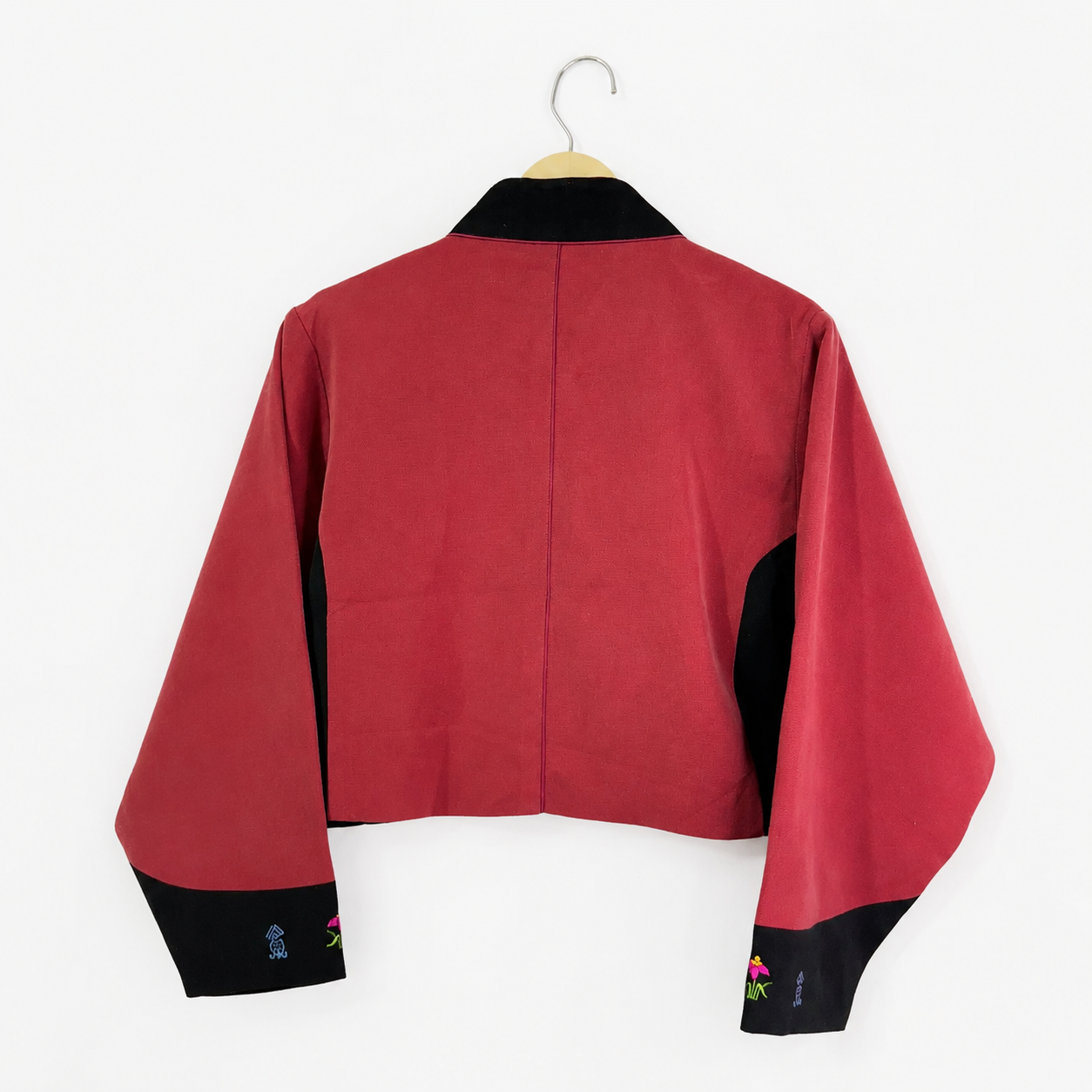 Vintage Korean Embroidered Cropped Shaket