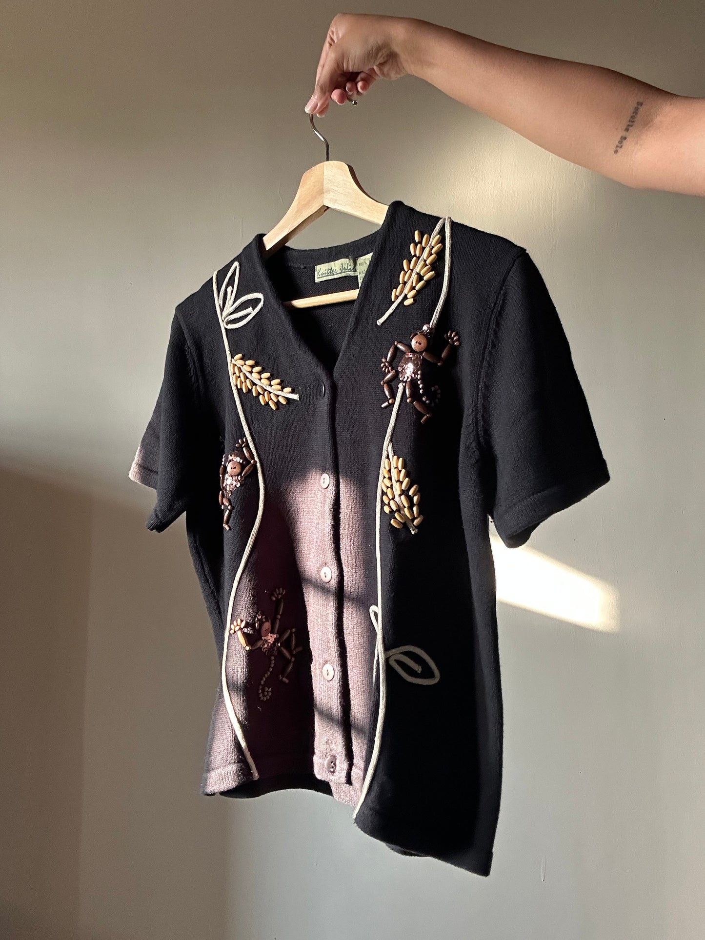 Knitter Julia Vintage Knit Cardigan