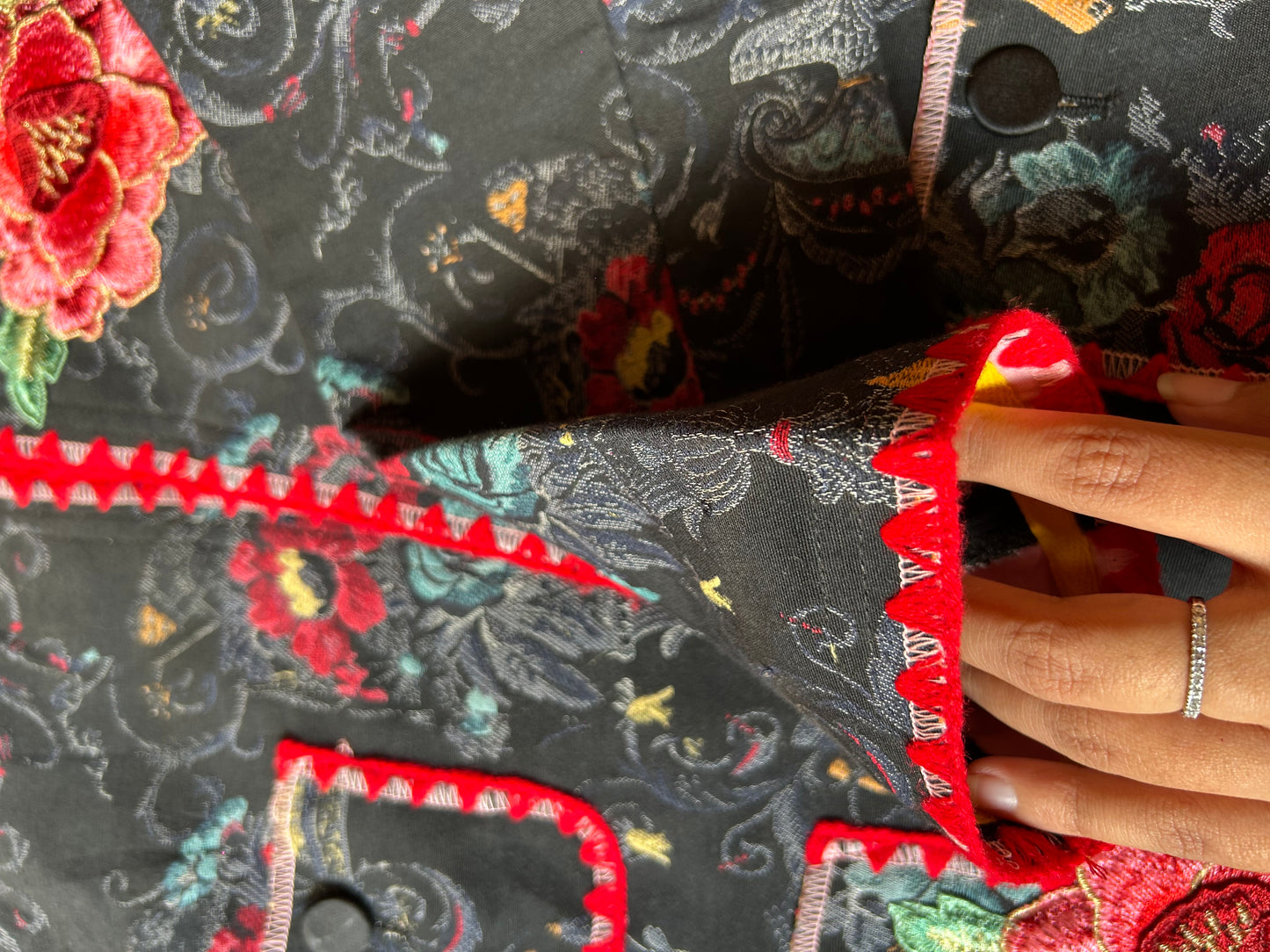 Change Vintage Front Open Shaket