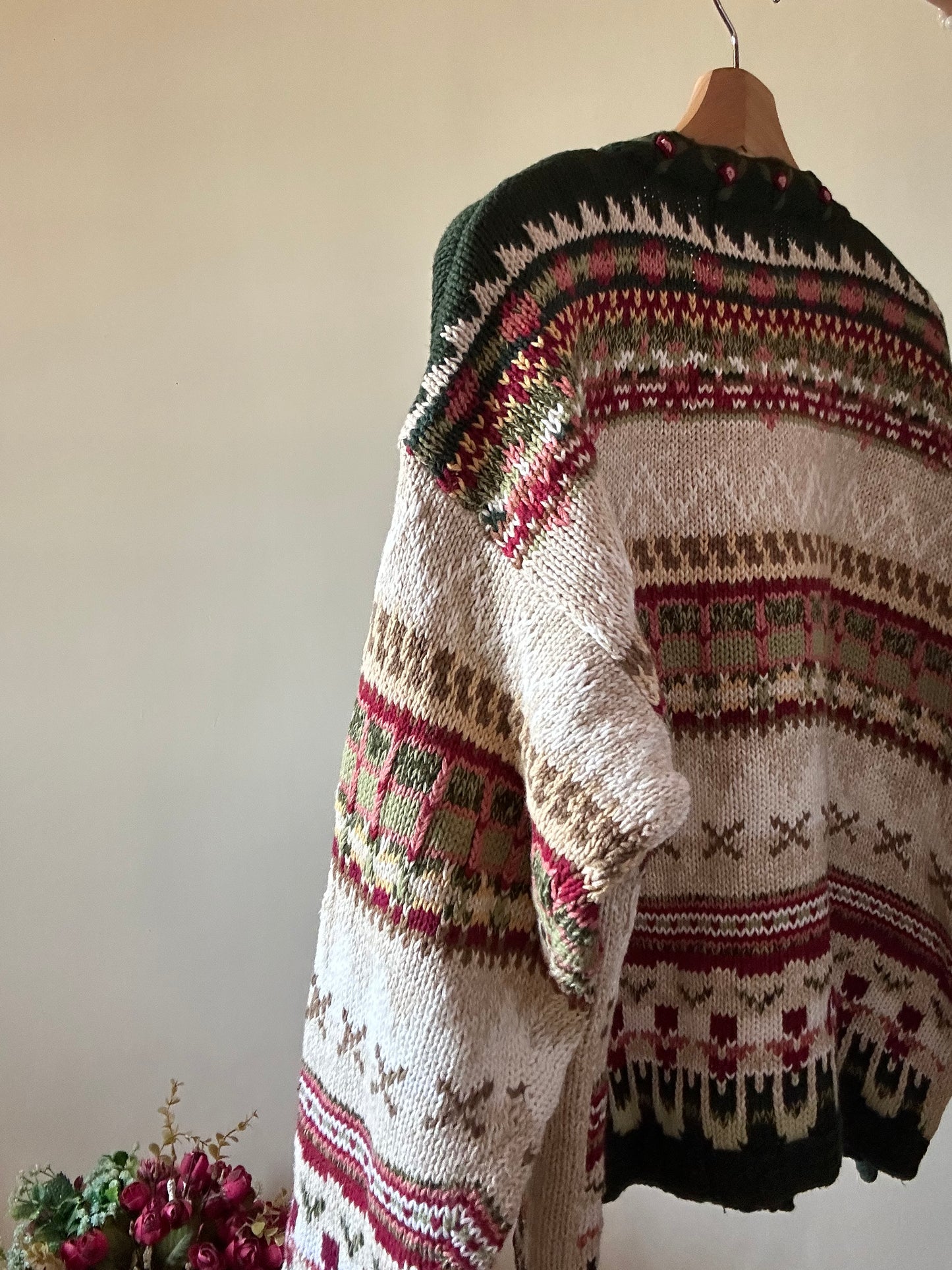 Vintage Heirloom Collectables Happy Gift Knit Cardigan