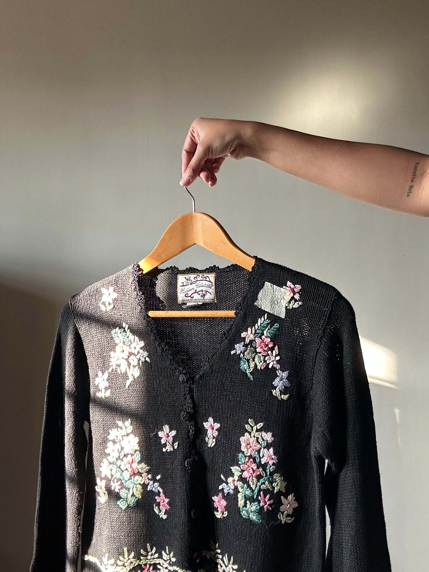 Heirloom Collectibles Vintage Cardigan