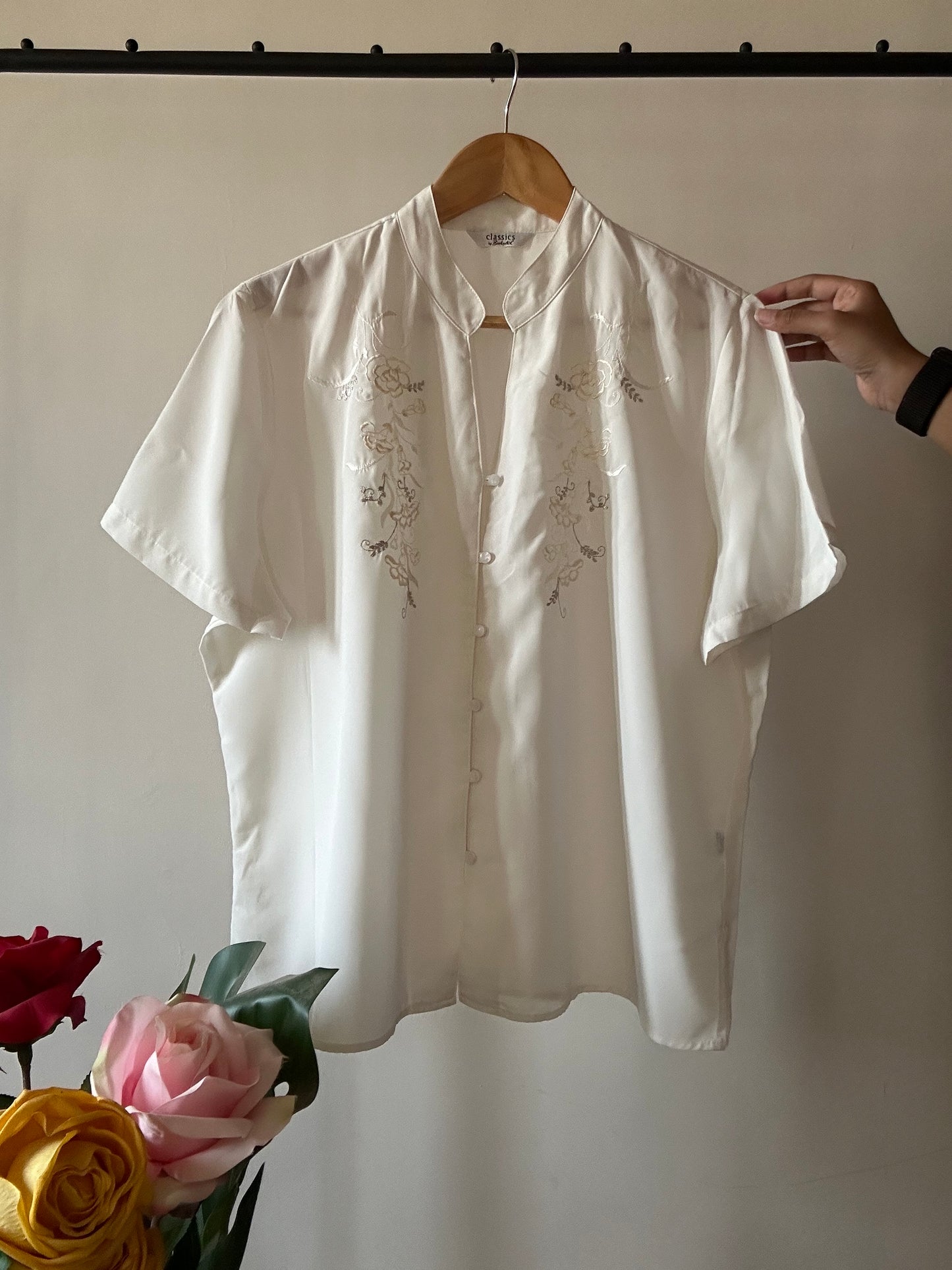 Chinese Neckline Vintage Embroidery Shirt
