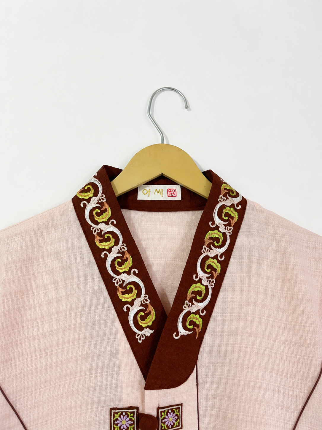 Vintage Women’s Blush Pink Embroidered Kimono Jacket
