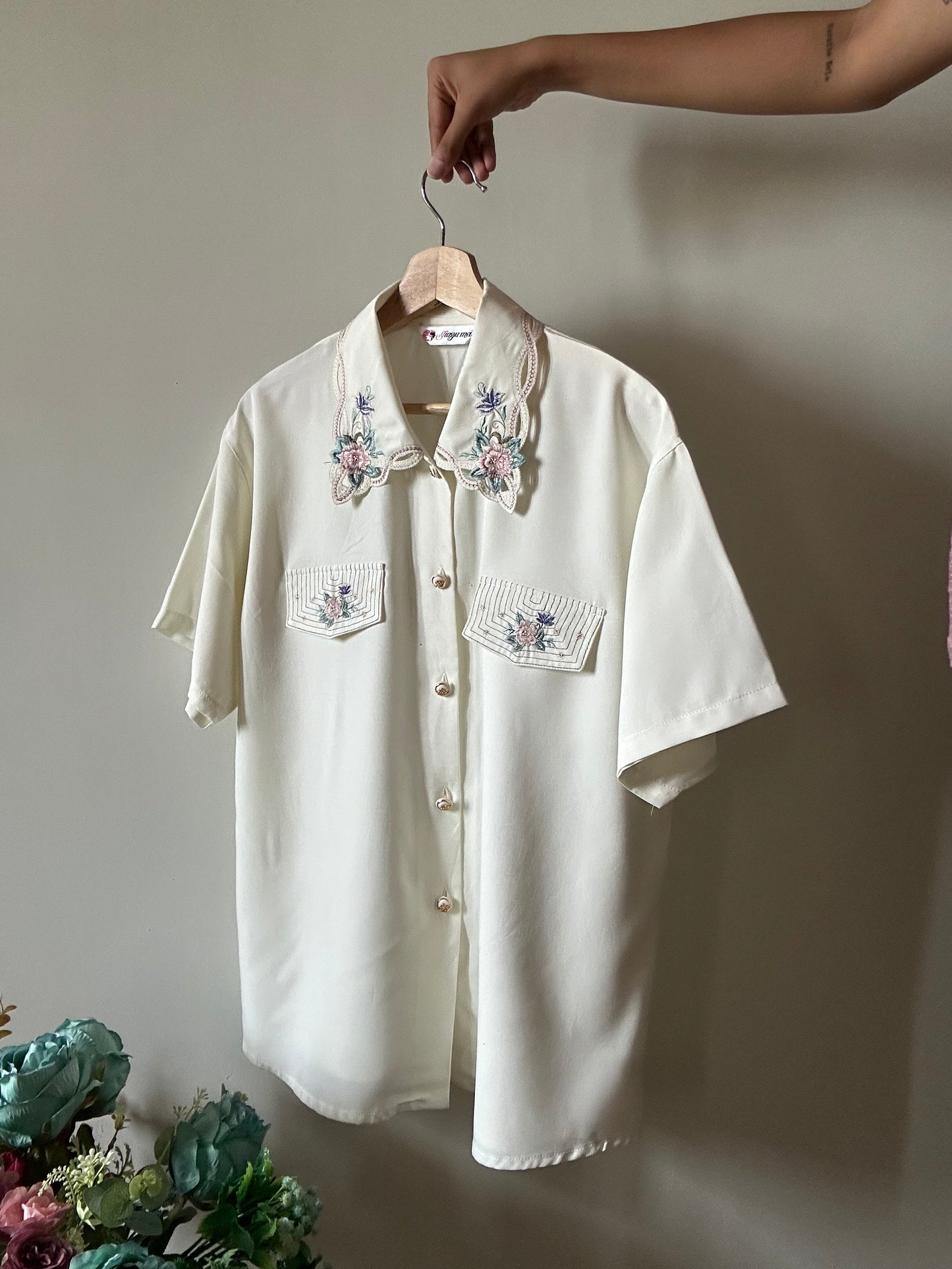 Jiayumei Vintage Embroidered Shirt