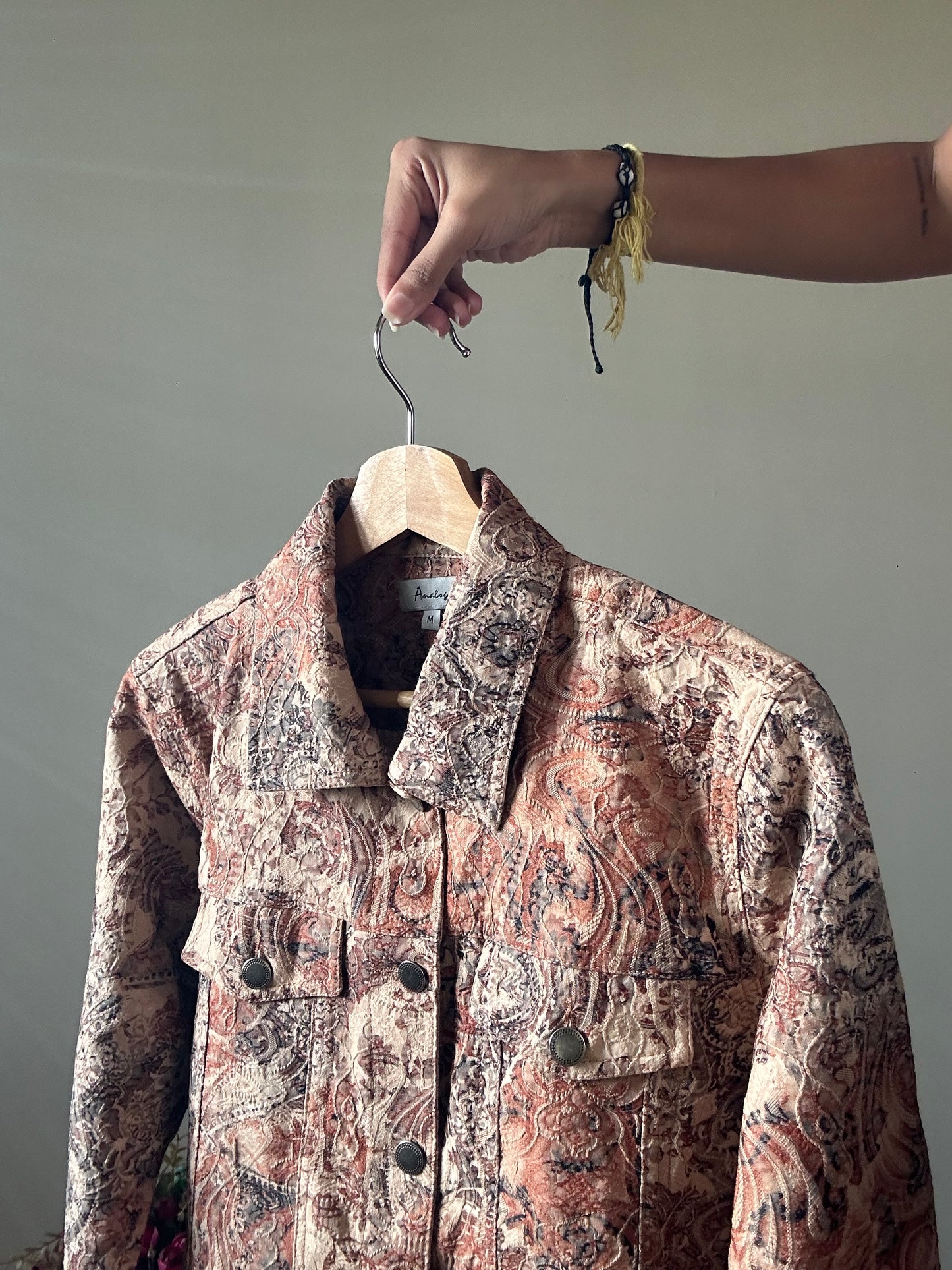 Analogy Vintage Textured Printed Shaket