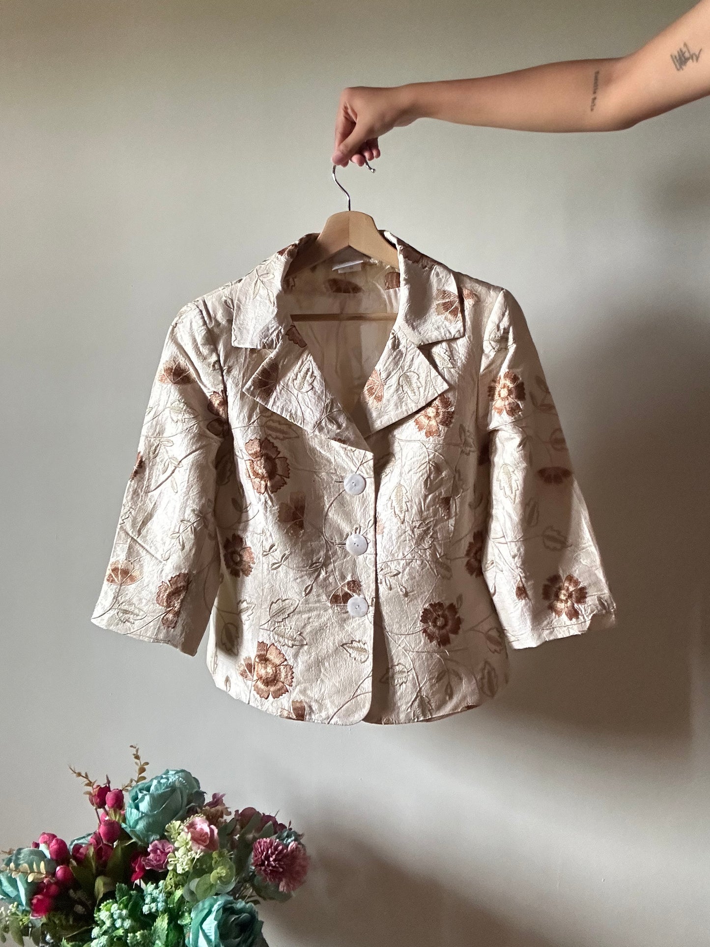 Madeleine Vintage All Embroidered Shaket