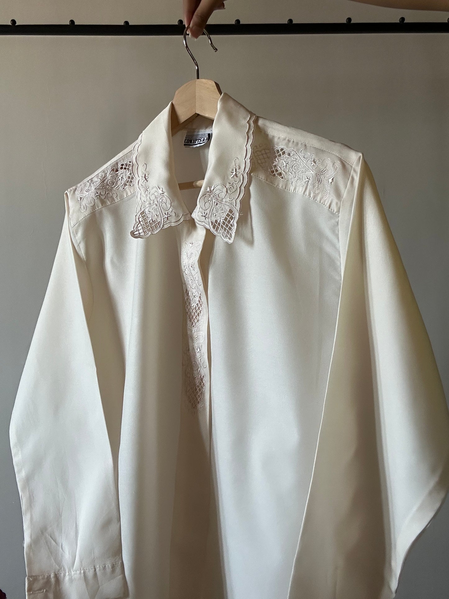 Cream Pinkish Laser Design Embroidery Detail Vintage Shirt