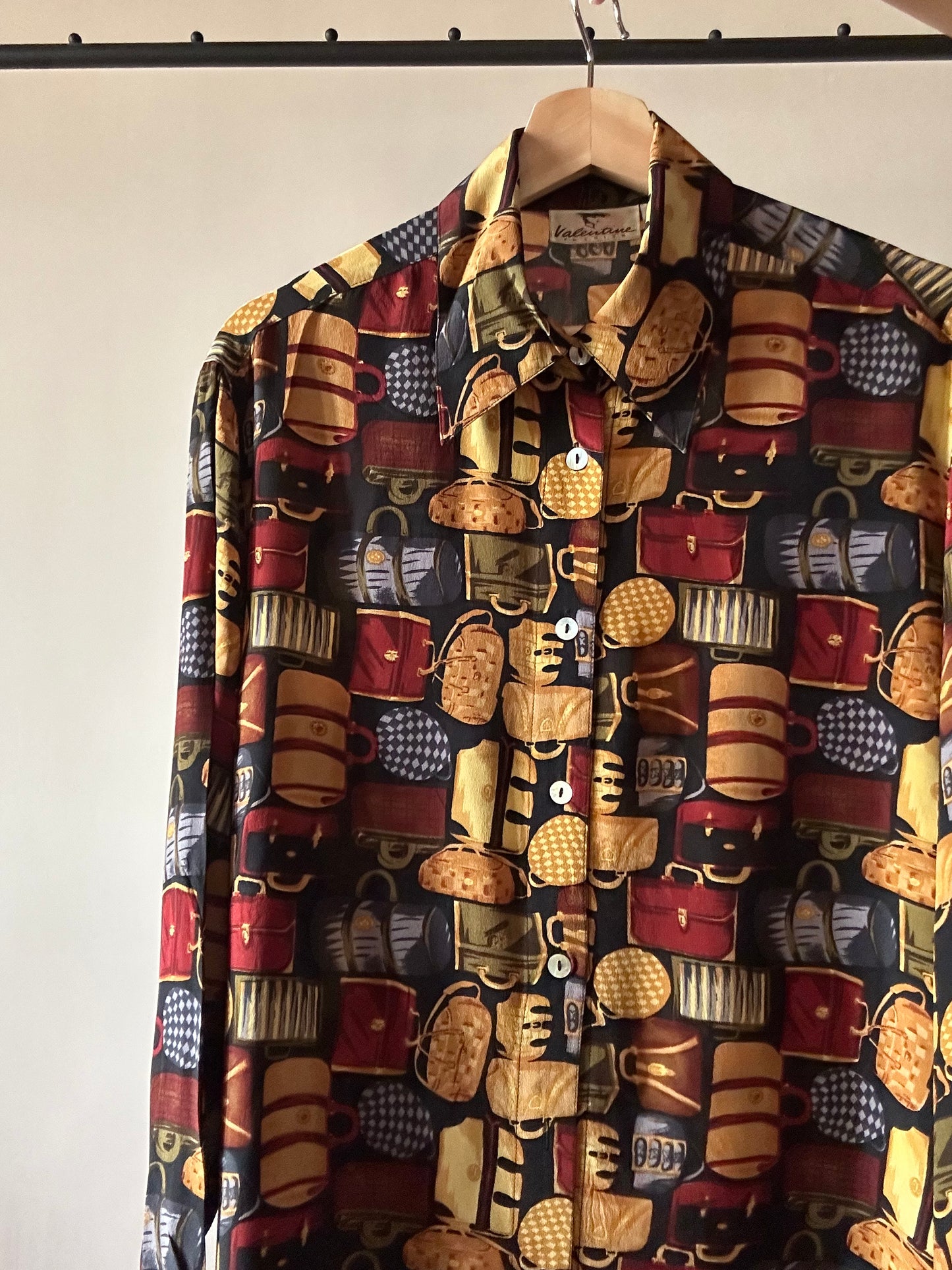 Silk Vintage Shirt With Bags Print