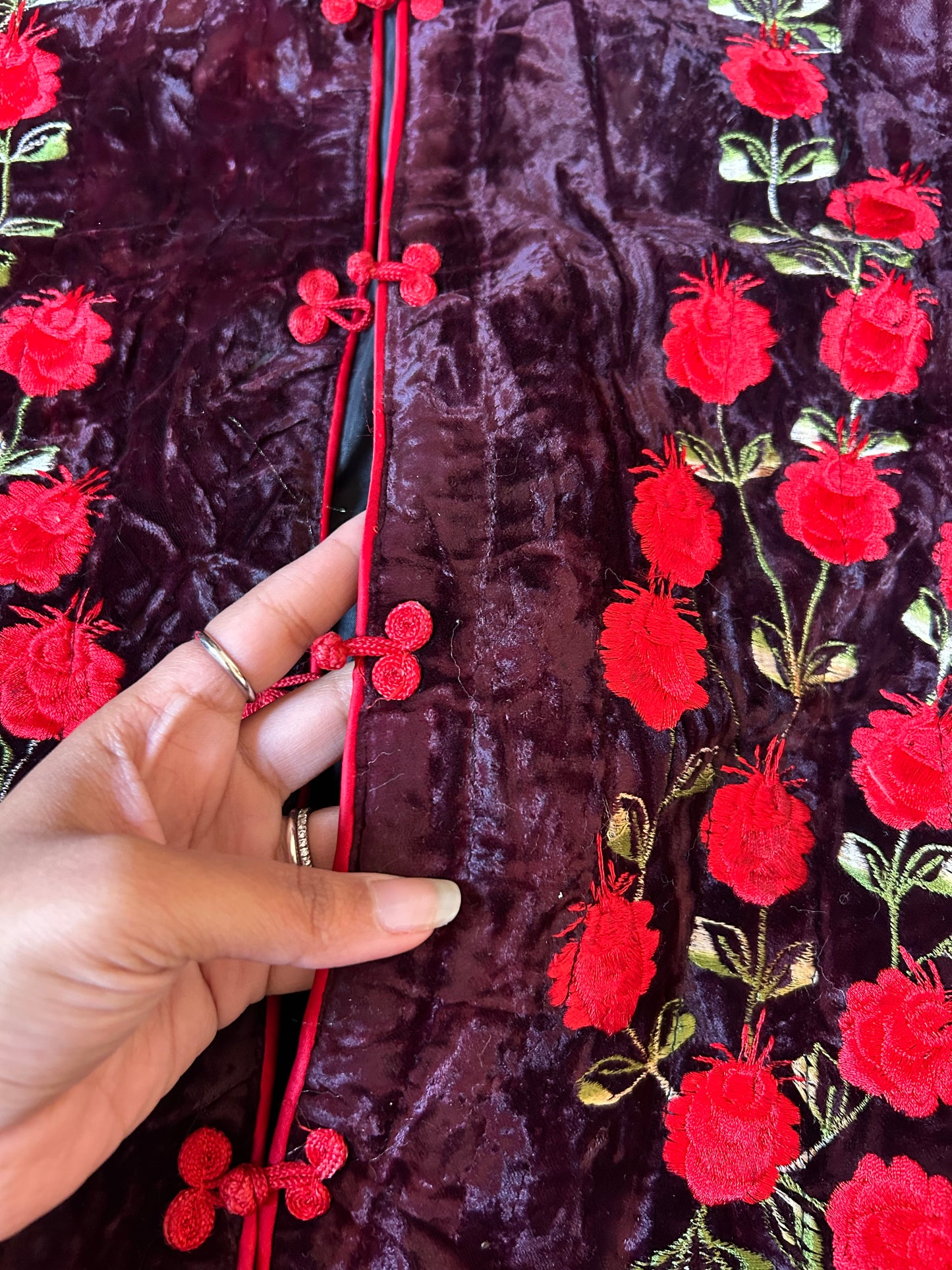 Vintage Chinese Style Velvet Shaket