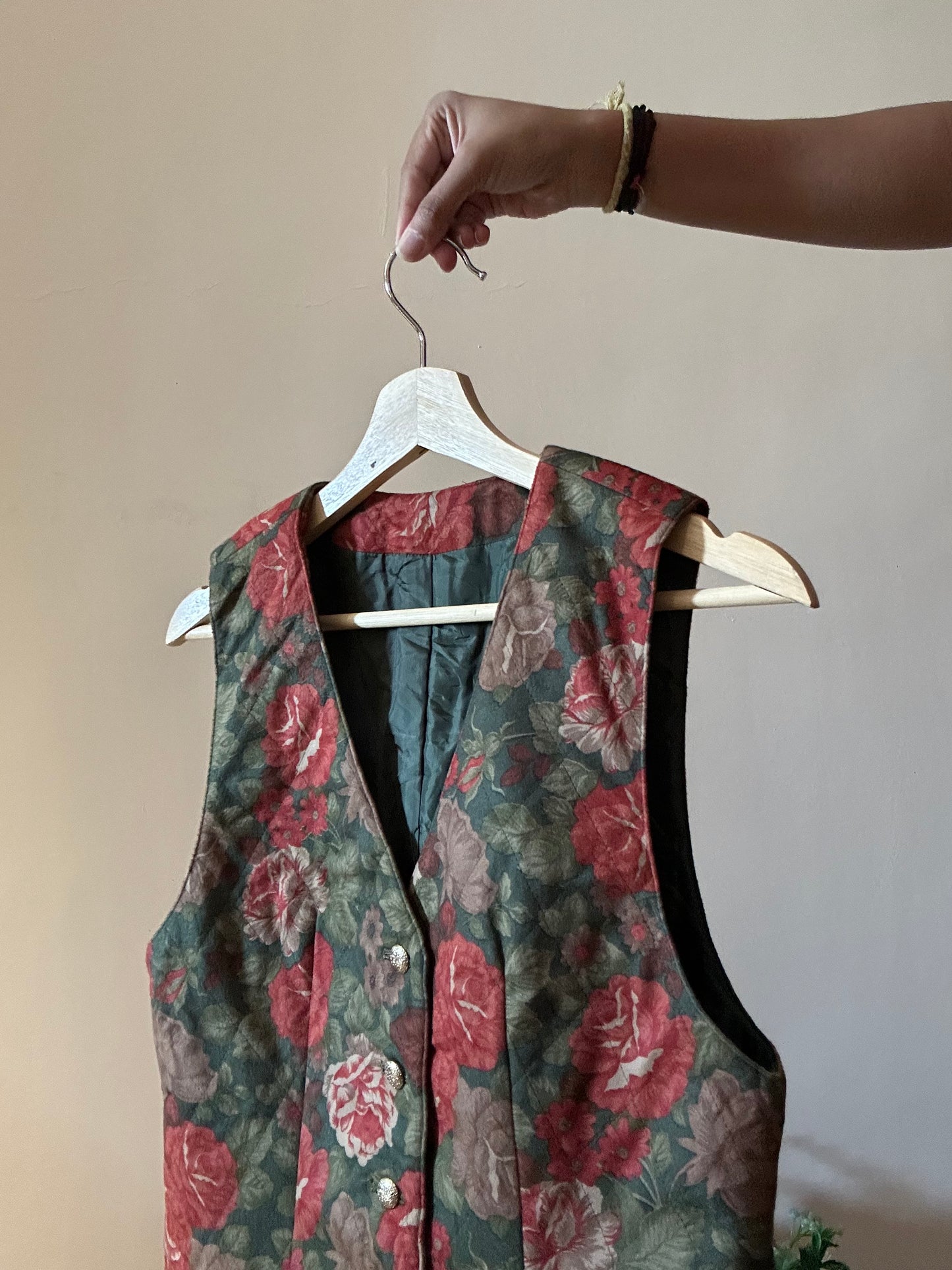 Vintage British Floral Quilt Diamond Design Vest