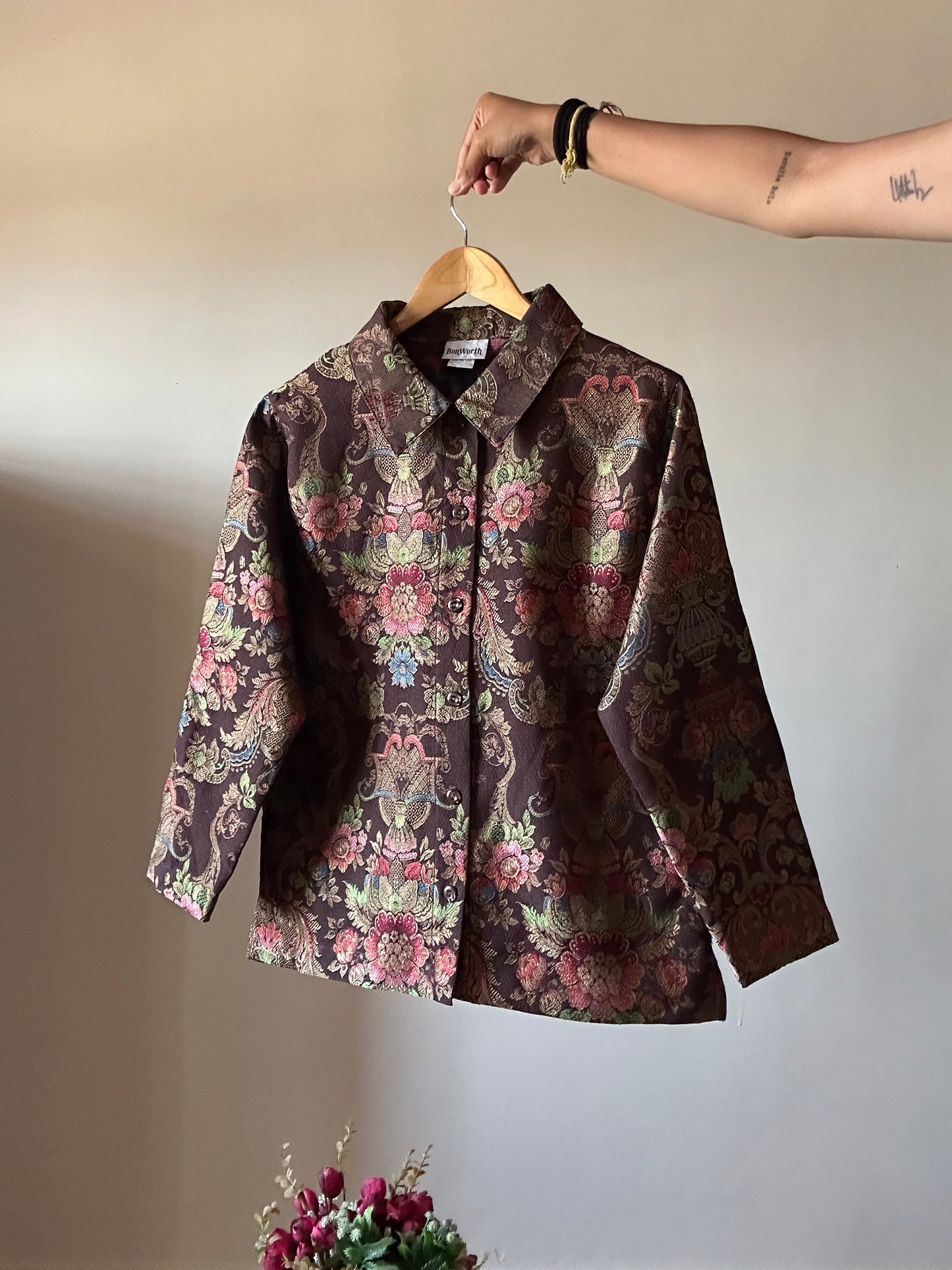 Vintage Bon Worth Weaved Shaket