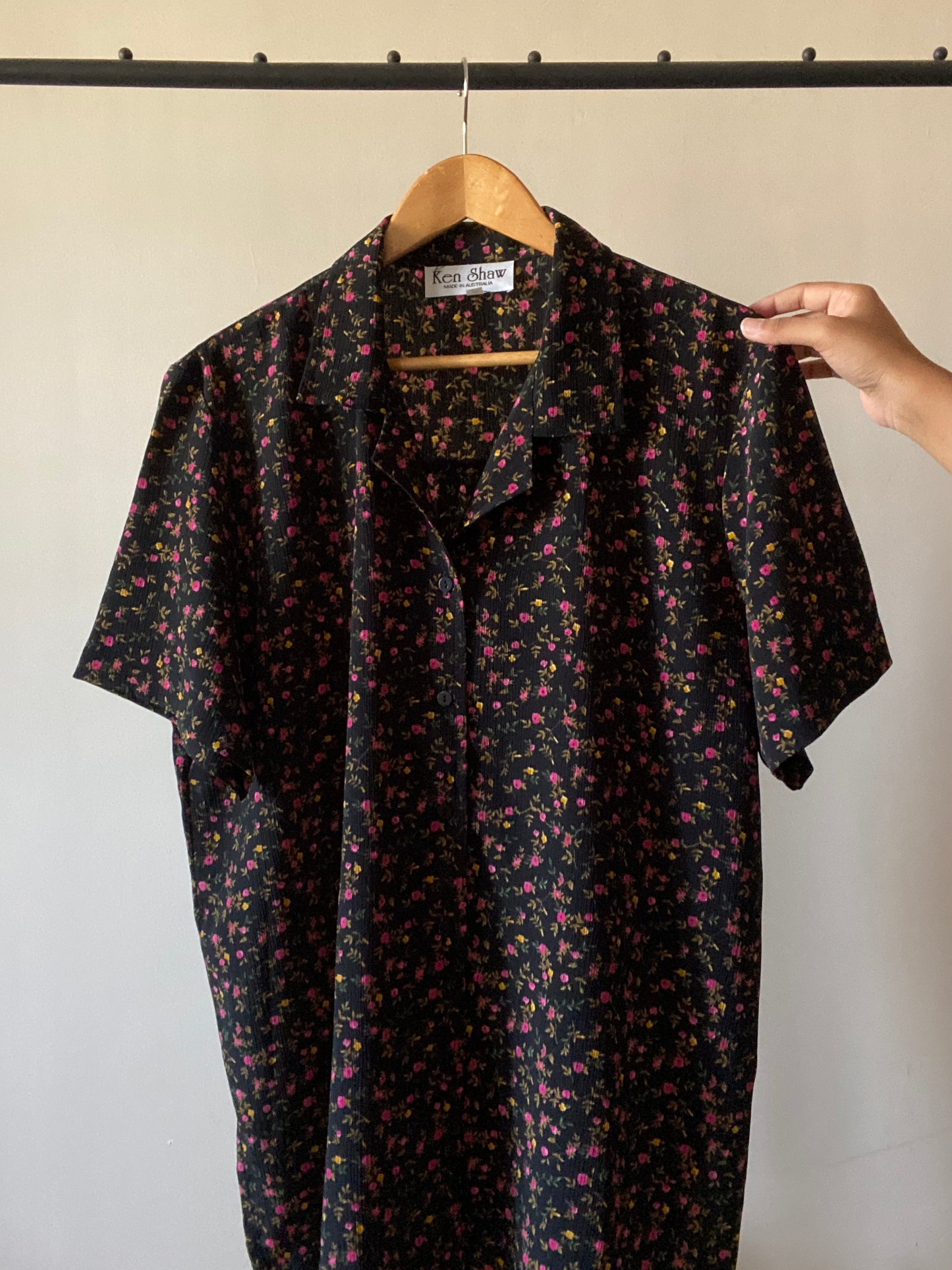 Crinkled Vintage Floral Print Shirt