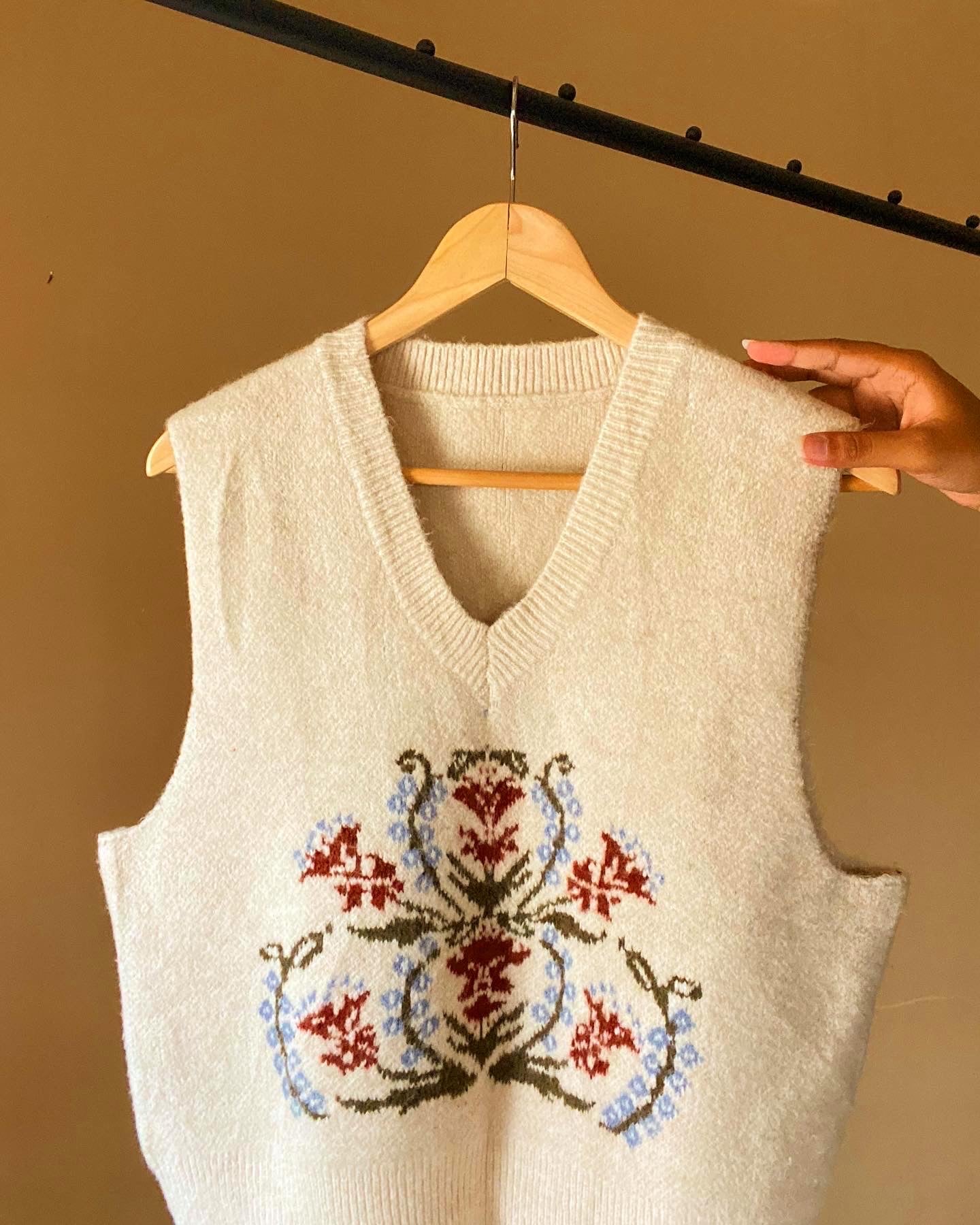 Floral Vintage Sweater Vest