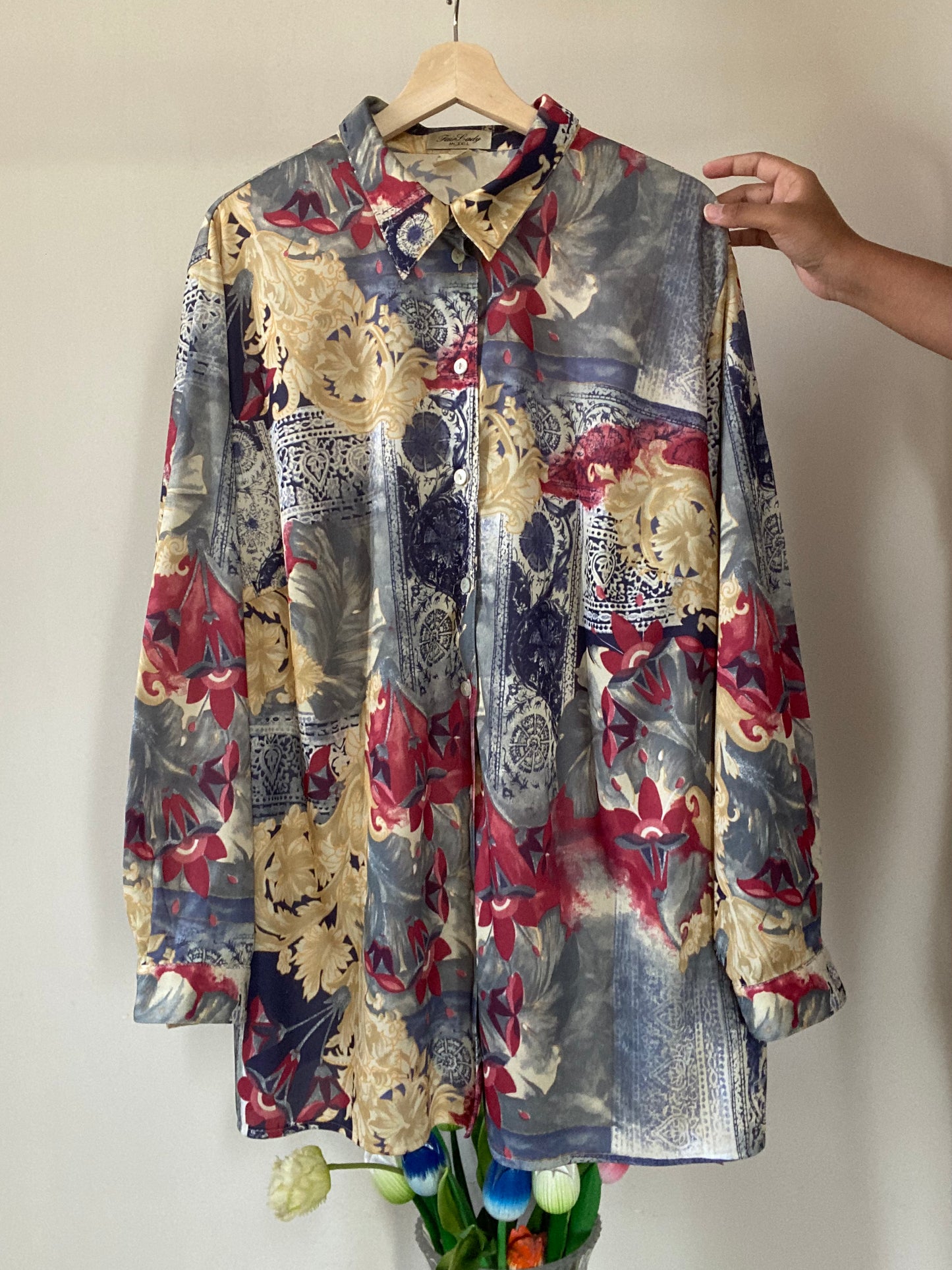 Abstract Supper Rare Vintage Shirt