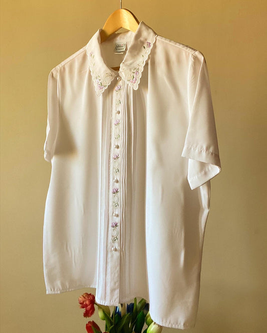 Floral Embroidered Vintage Shirt