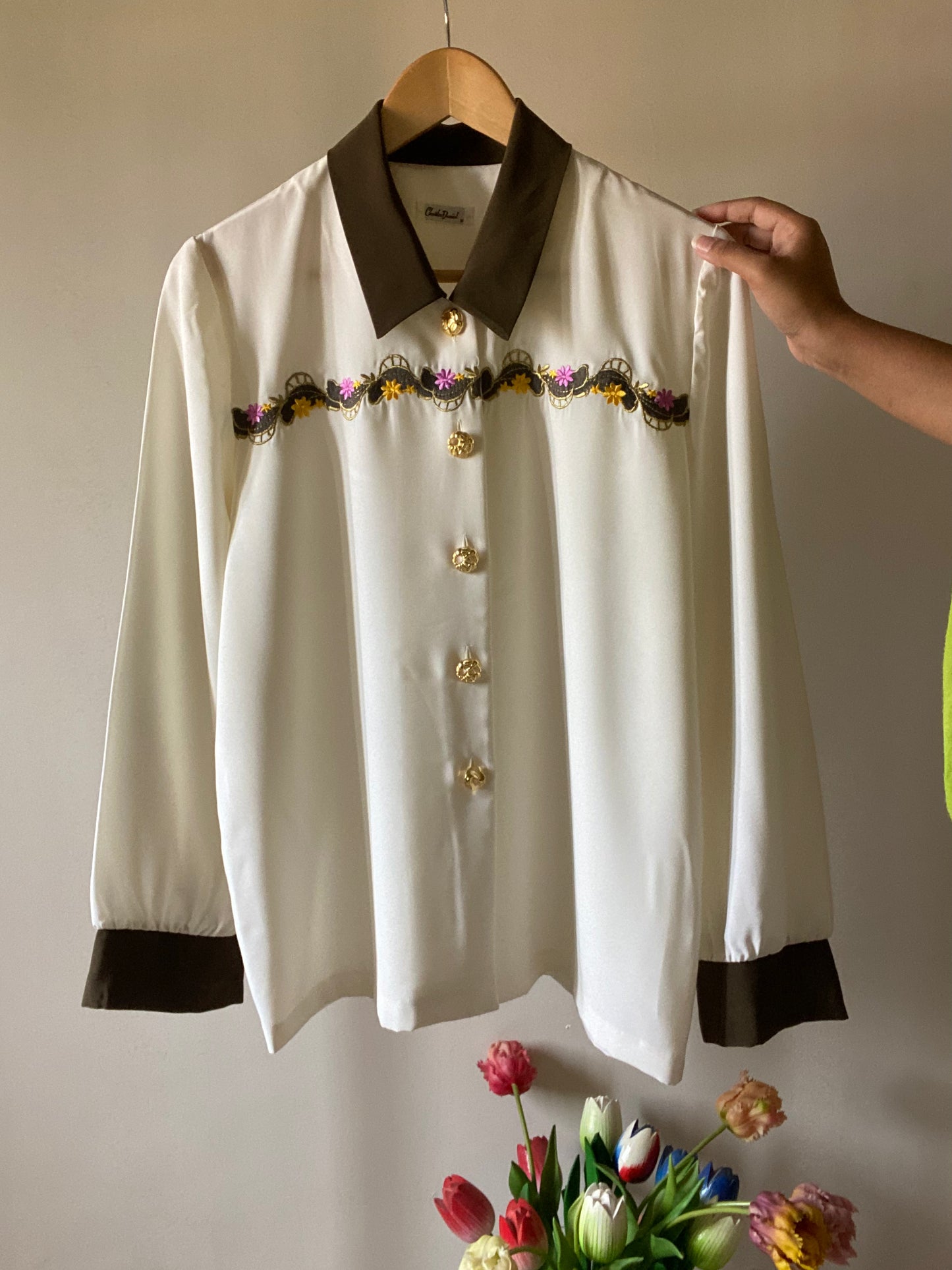 Front Floral Embroidered Vintage Shirt