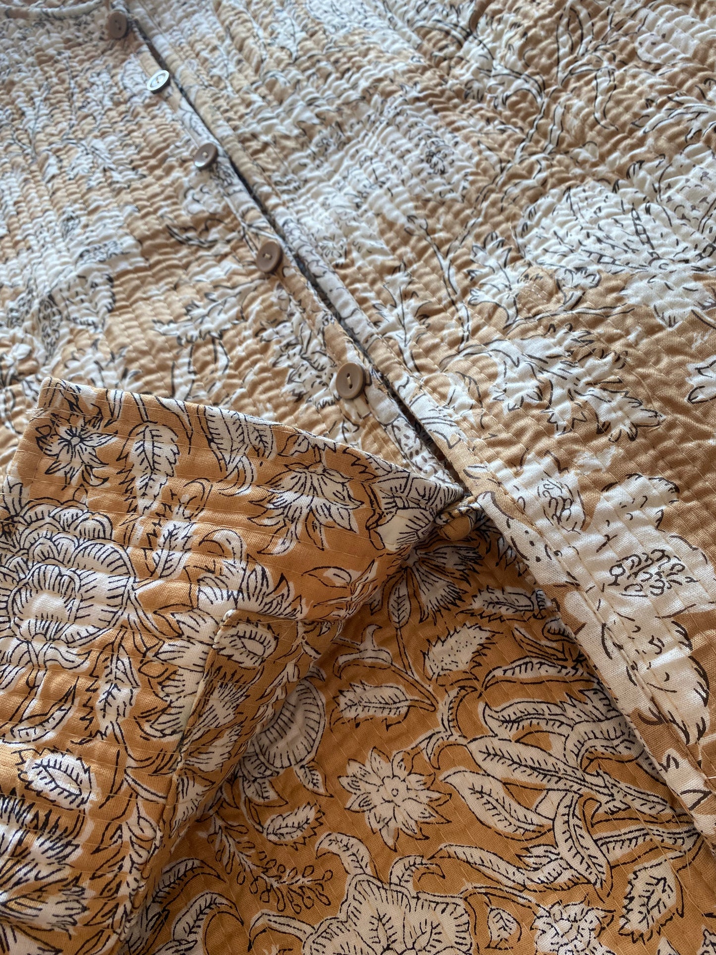 Ethnic Motif Block Print Quilted Half Jacket