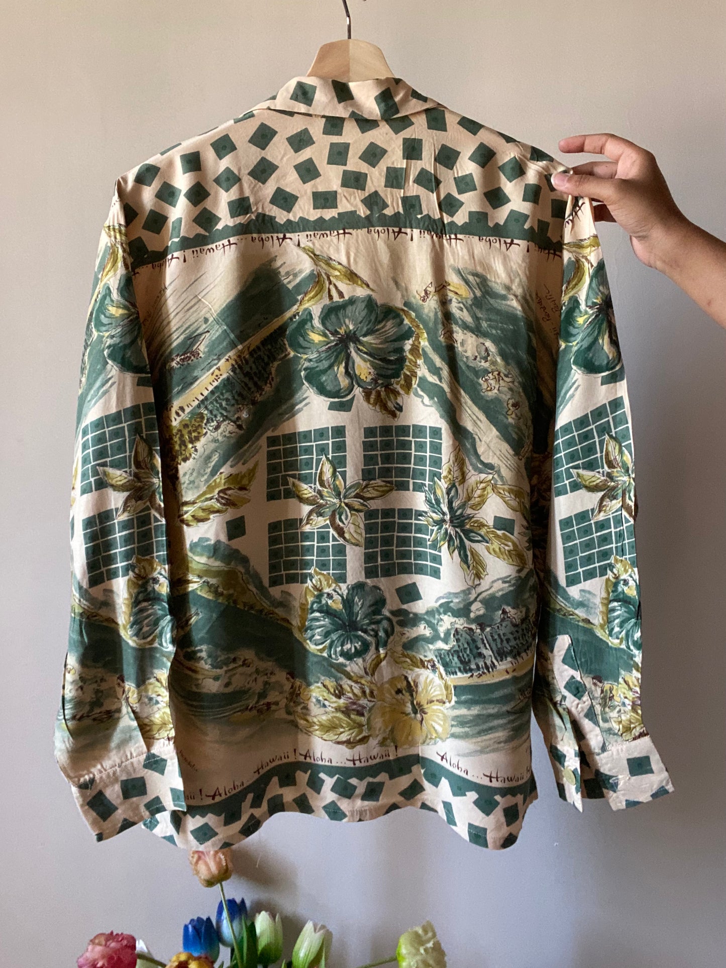 Hawaiian Print Vintage Shirt