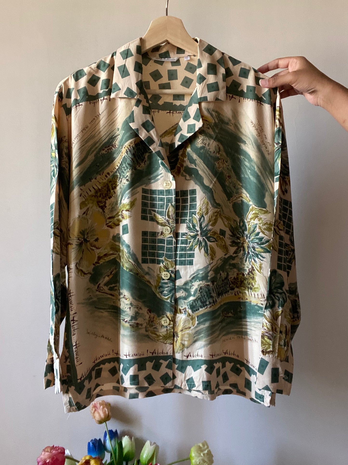 Hawaiian Print Vintage Shirt