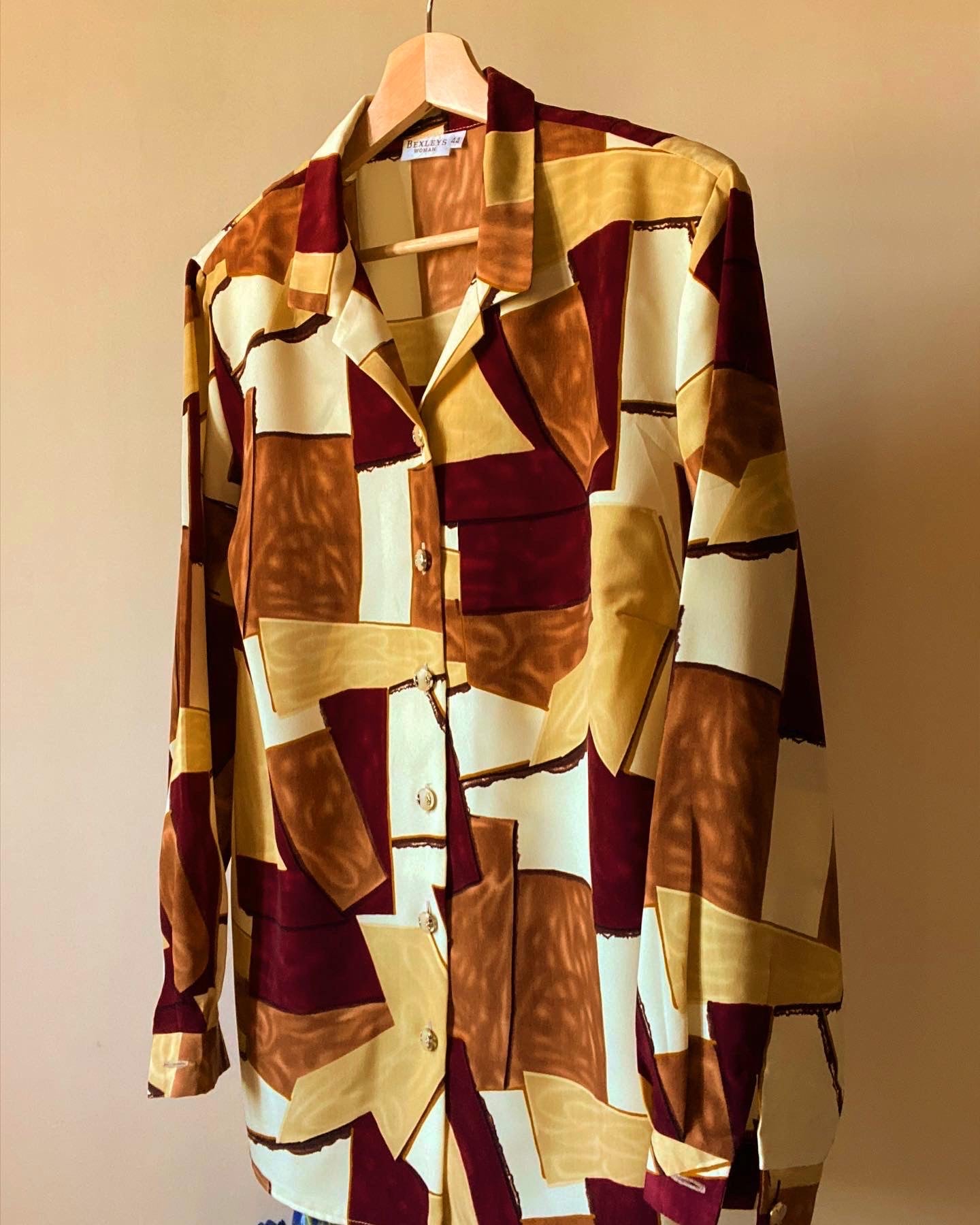 Abstract Geometric Print Vintage Shirt