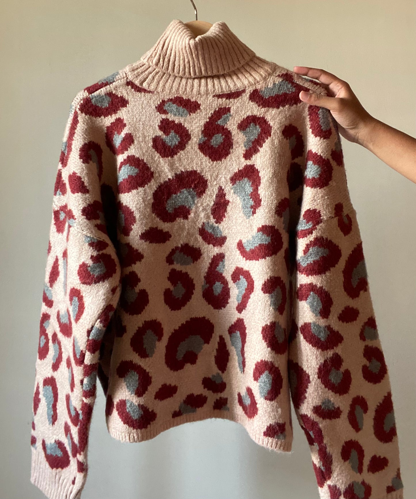 Animal Print High Neck Vintage Pullover